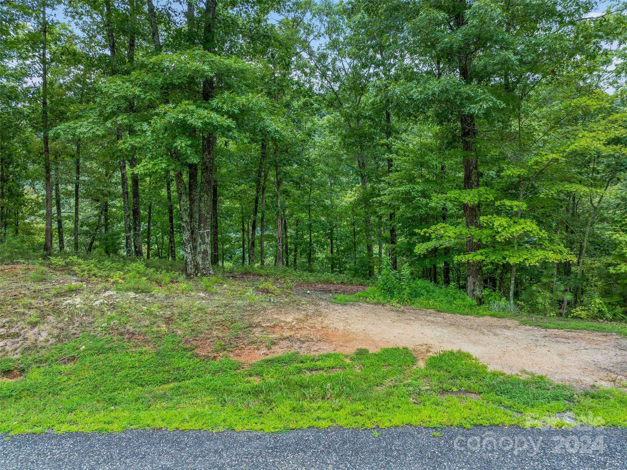 4155 French Broad Pkwy, Marshall, NC 28753