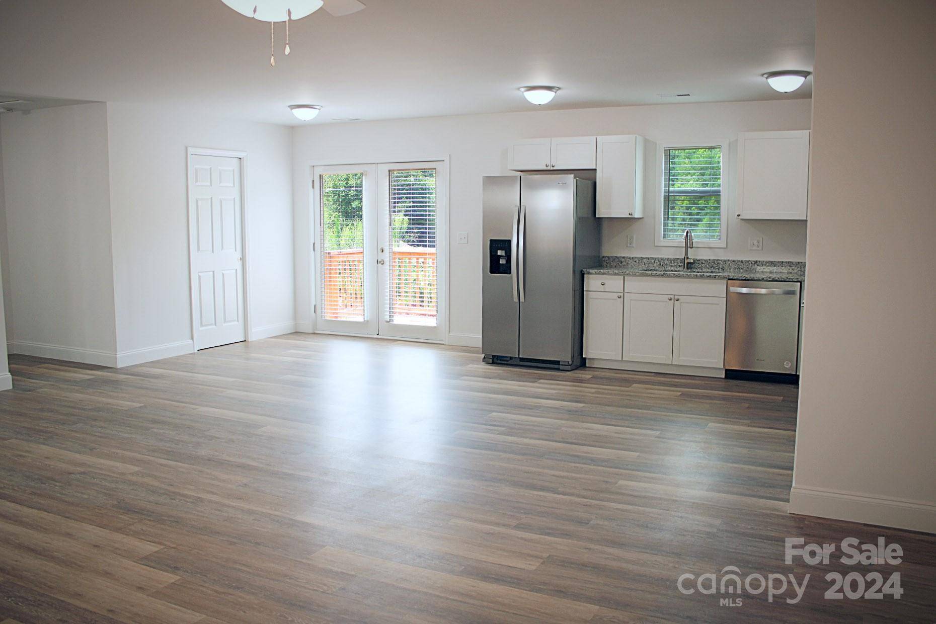 160 Quinn Hill LN #76, Mars Hill, NC 28754