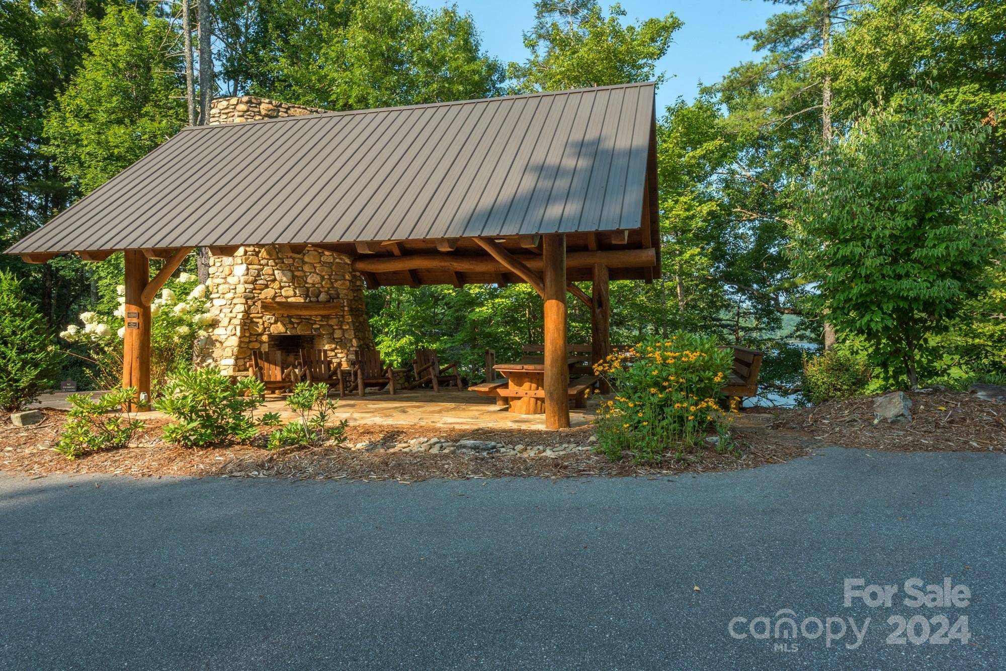 65 Dockside DR #2, Nebo, NC 28761
