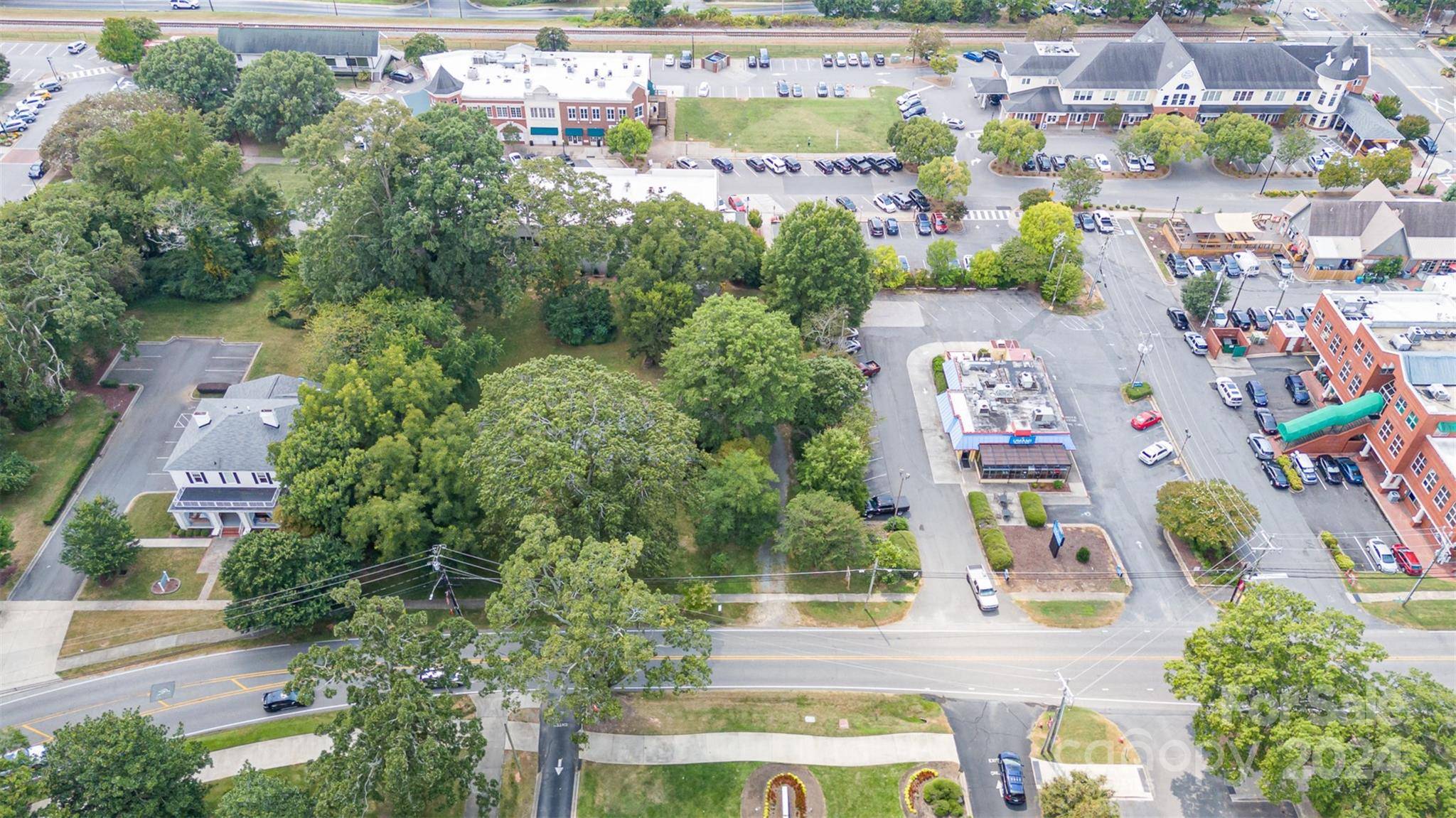 200 & 208 E Matthews ST, Matthews, NC 28105
