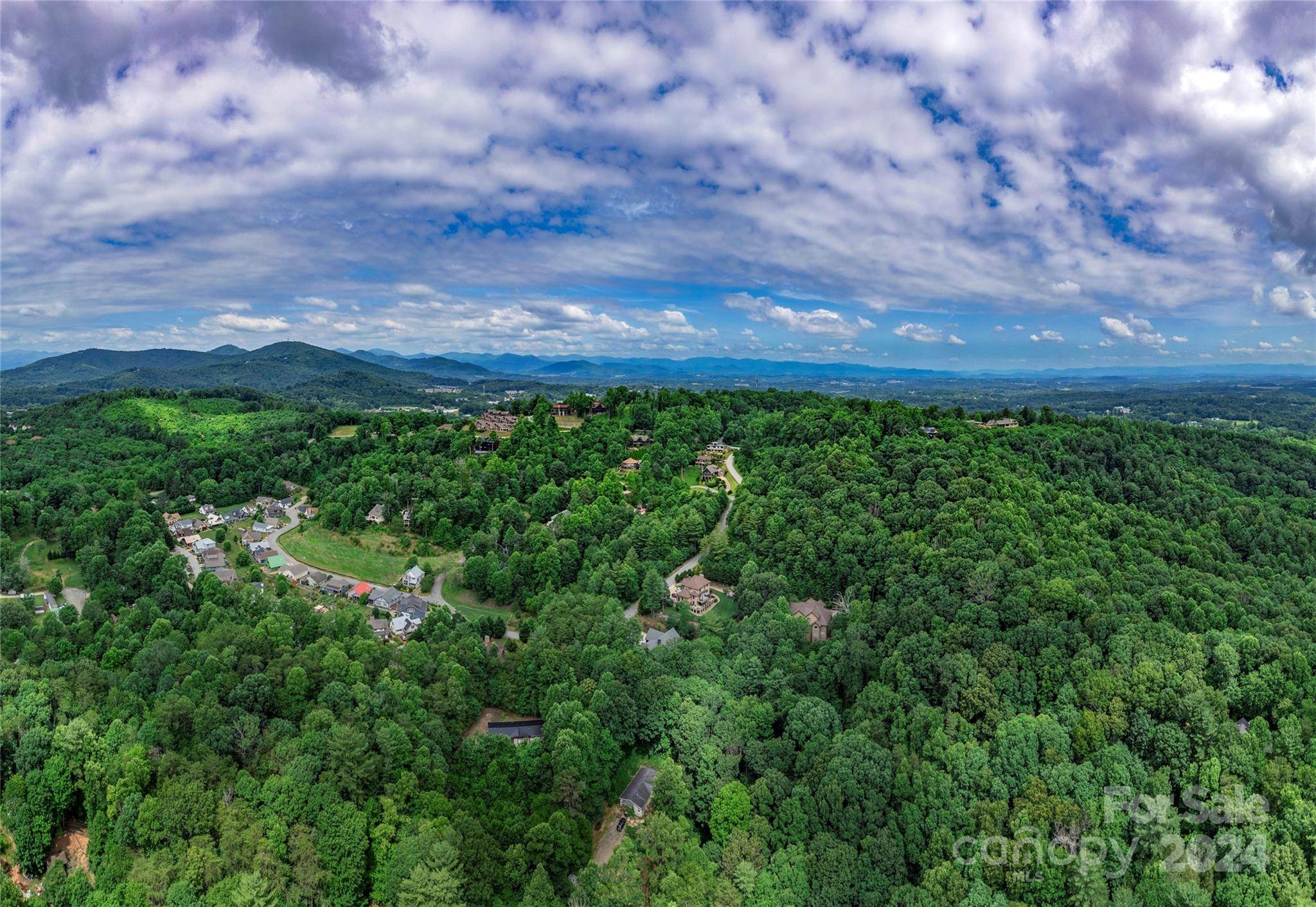 62 Destination DR, Asheville, NC 28806