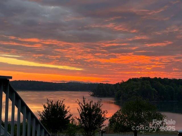 95 Lake Club LN #9, Nebo, NC 28761