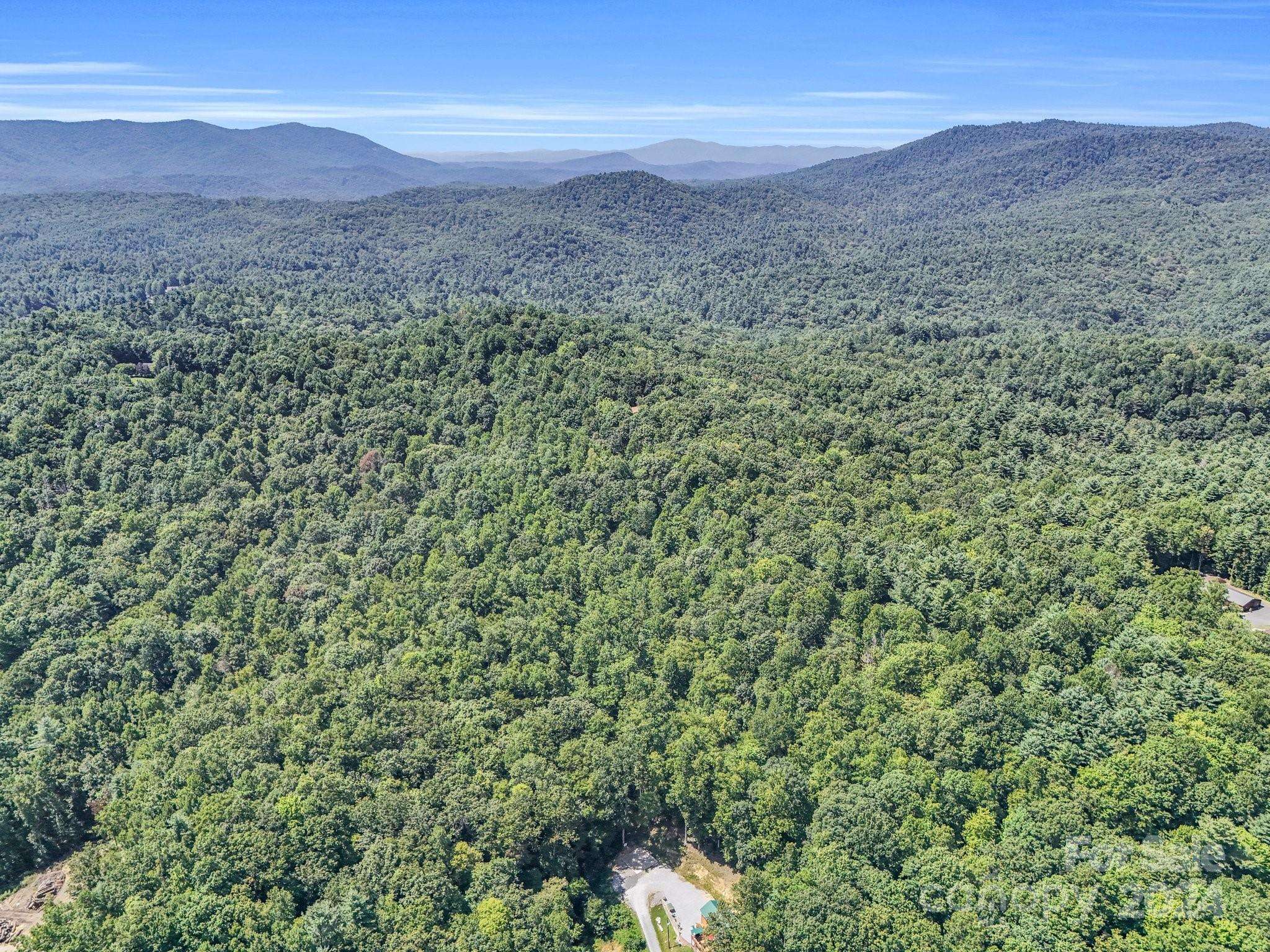 SR1196-A Evans RD, Hendersonville, NC 28739