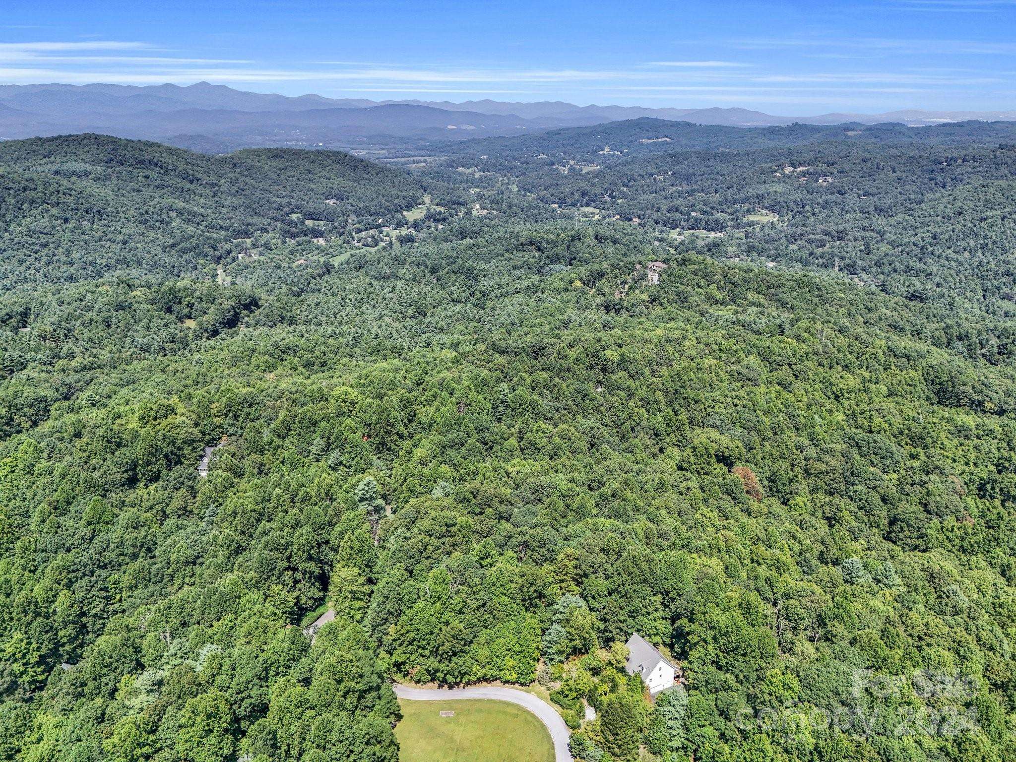 SR1196-B Evans RD, Hendersonville, NC 28739