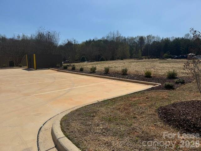 4738 Commons DR #101-103, Denver, NC 28037