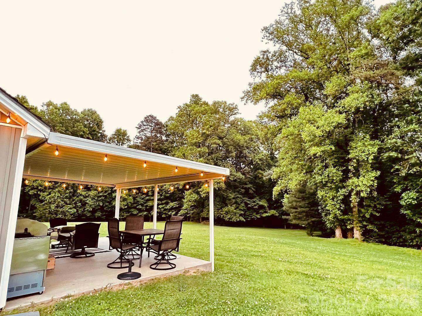 1104 old HWY 60 HWY, Wilkesboro, NC 28697