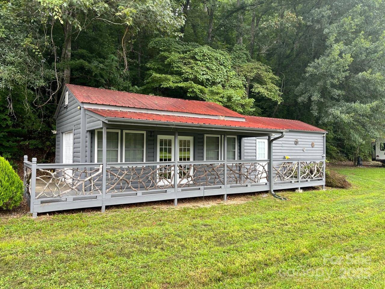 1961 Cane Creek RD, Fletcher, NC 28732