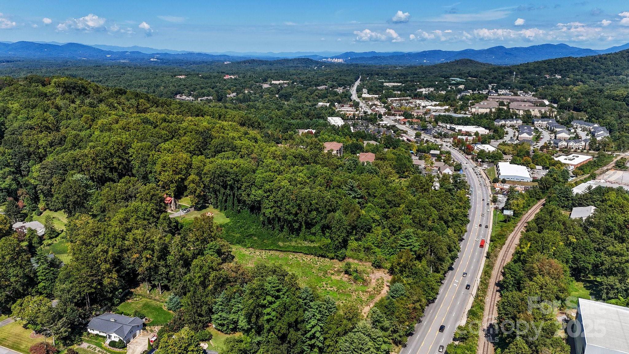 1945 Hendersonville RD, Asheville, NC 28803
