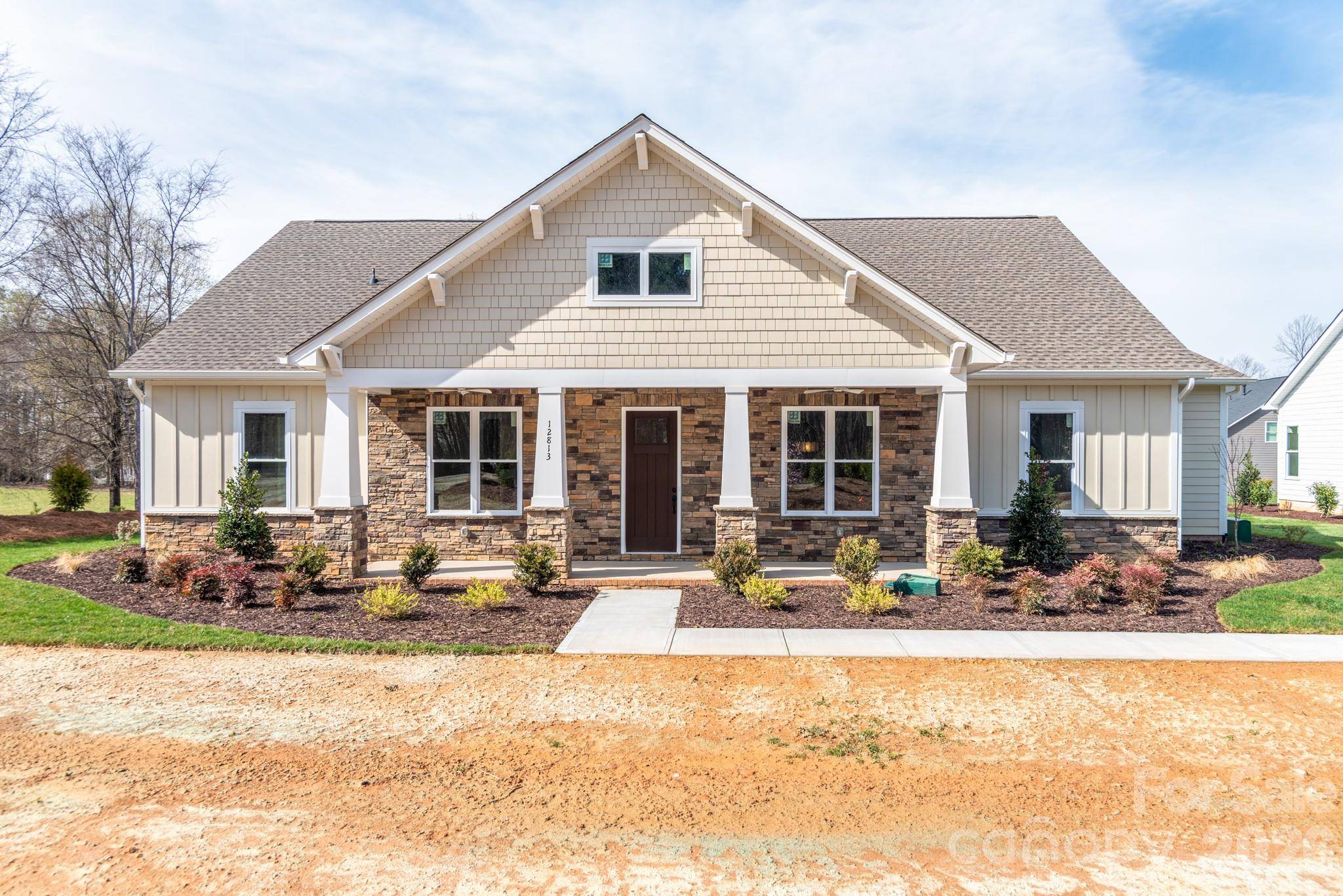 12813 Mayes RD, Huntersville, NC 28078