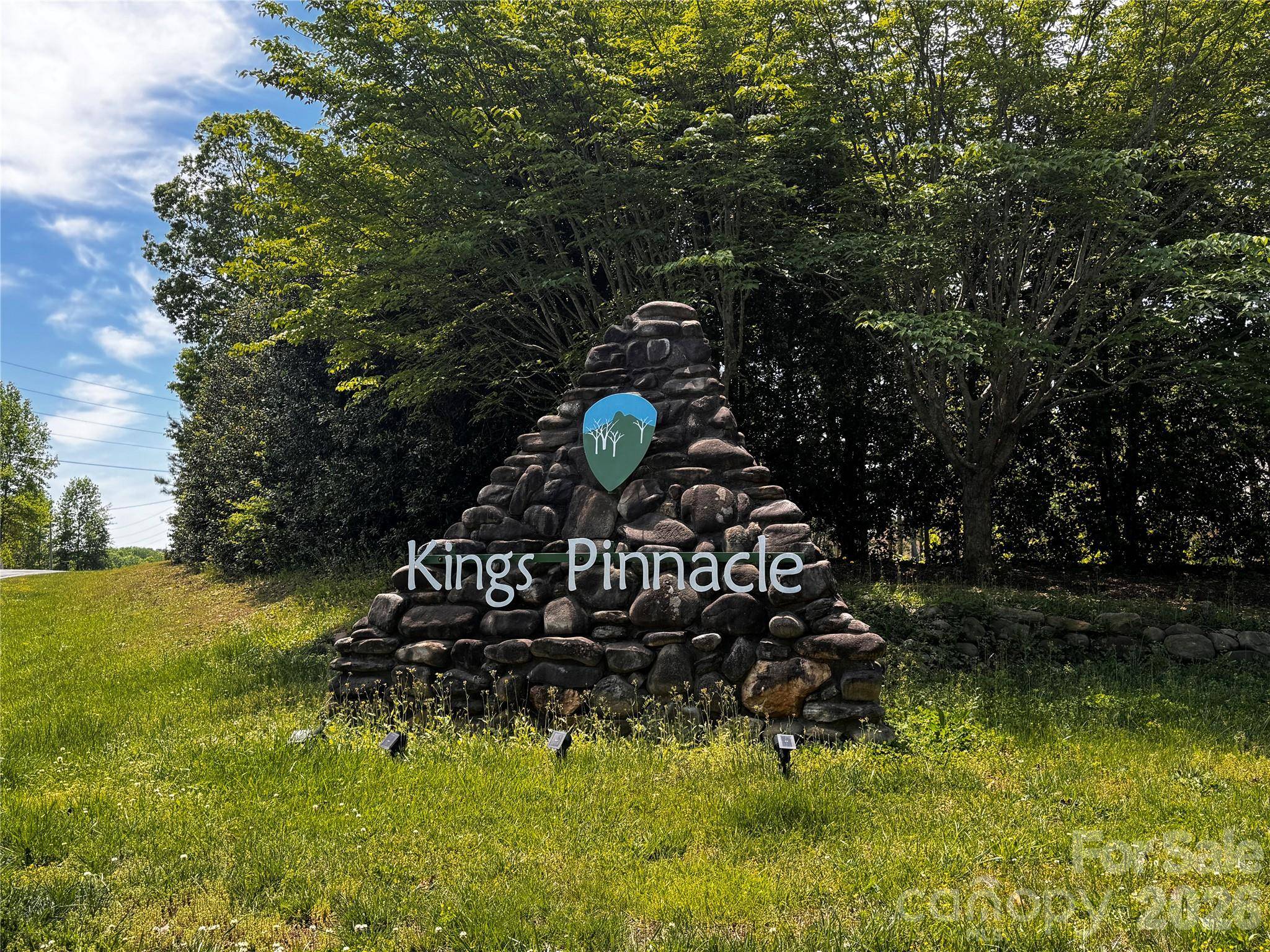 5112 Kings Pinnacle DR, Kings Mountain, NC 28086
