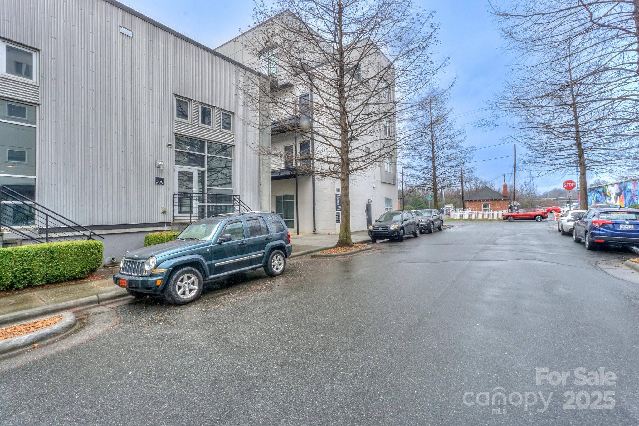 929 Westmere AVE, Charlotte, NC 28208