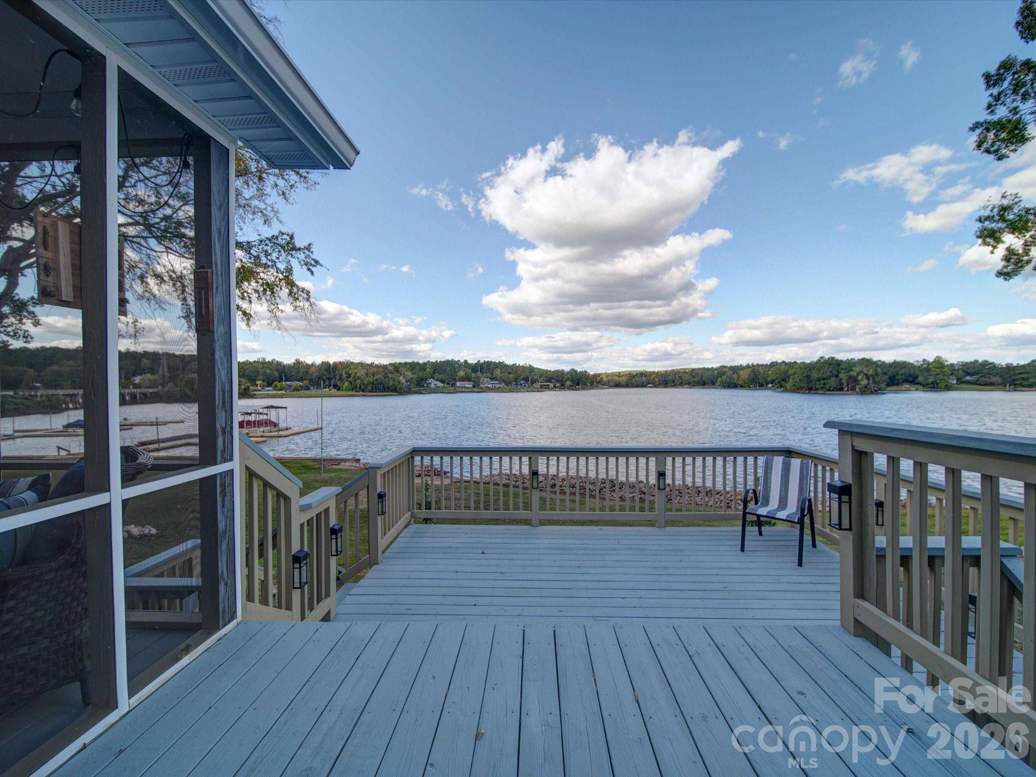 22 Garden Spot LN, Camden, SC 29020