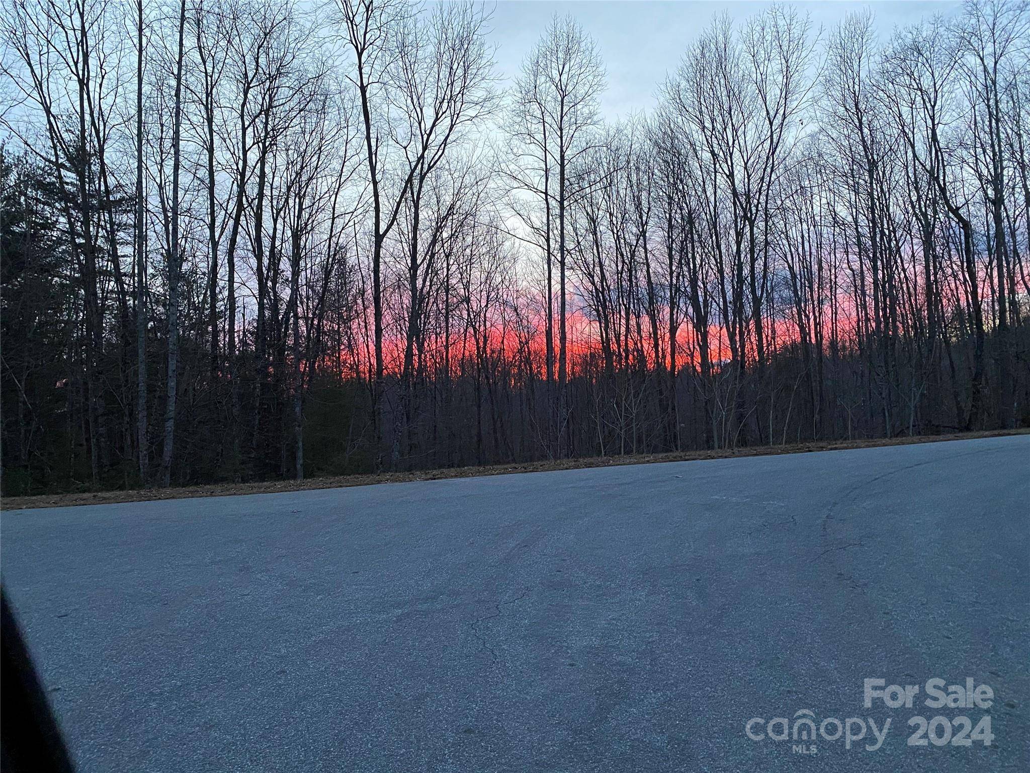 1483 Round Mountain Pkwy #59, Lenoir, NC 28645