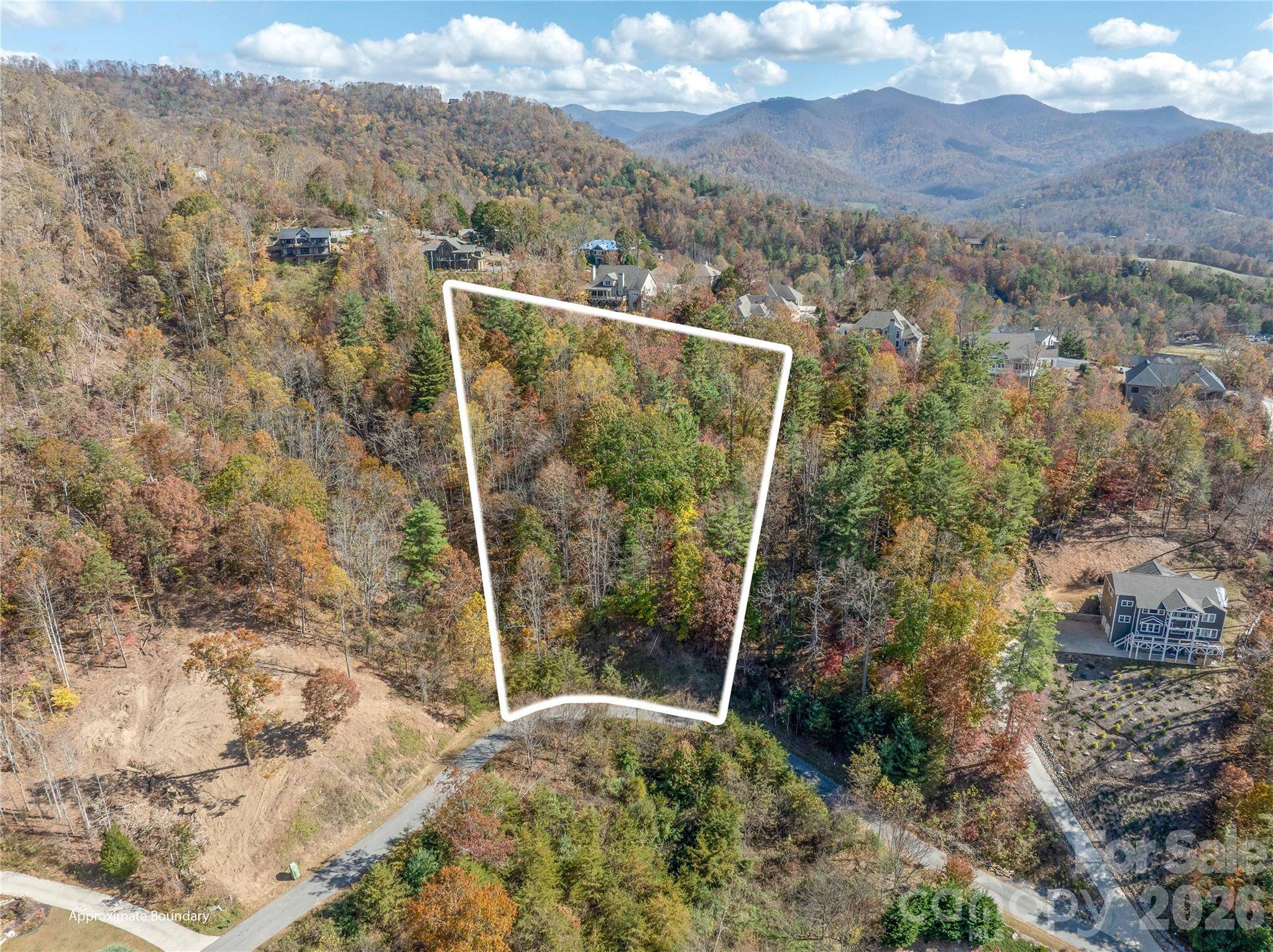 66 HawTree CT #266, Weaverville, NC 28787