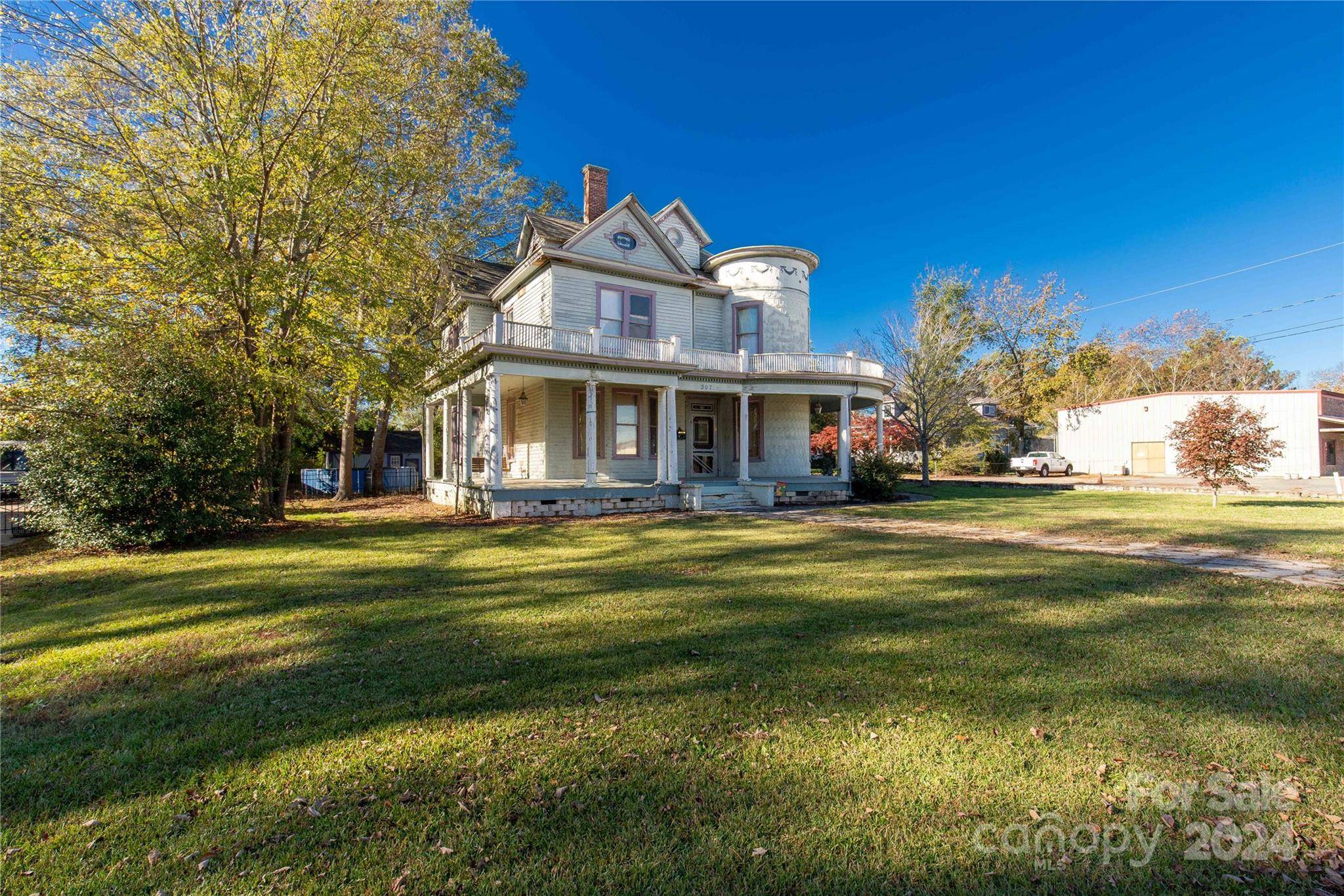 307 Kings Mountain ST, Clover, SC 29710