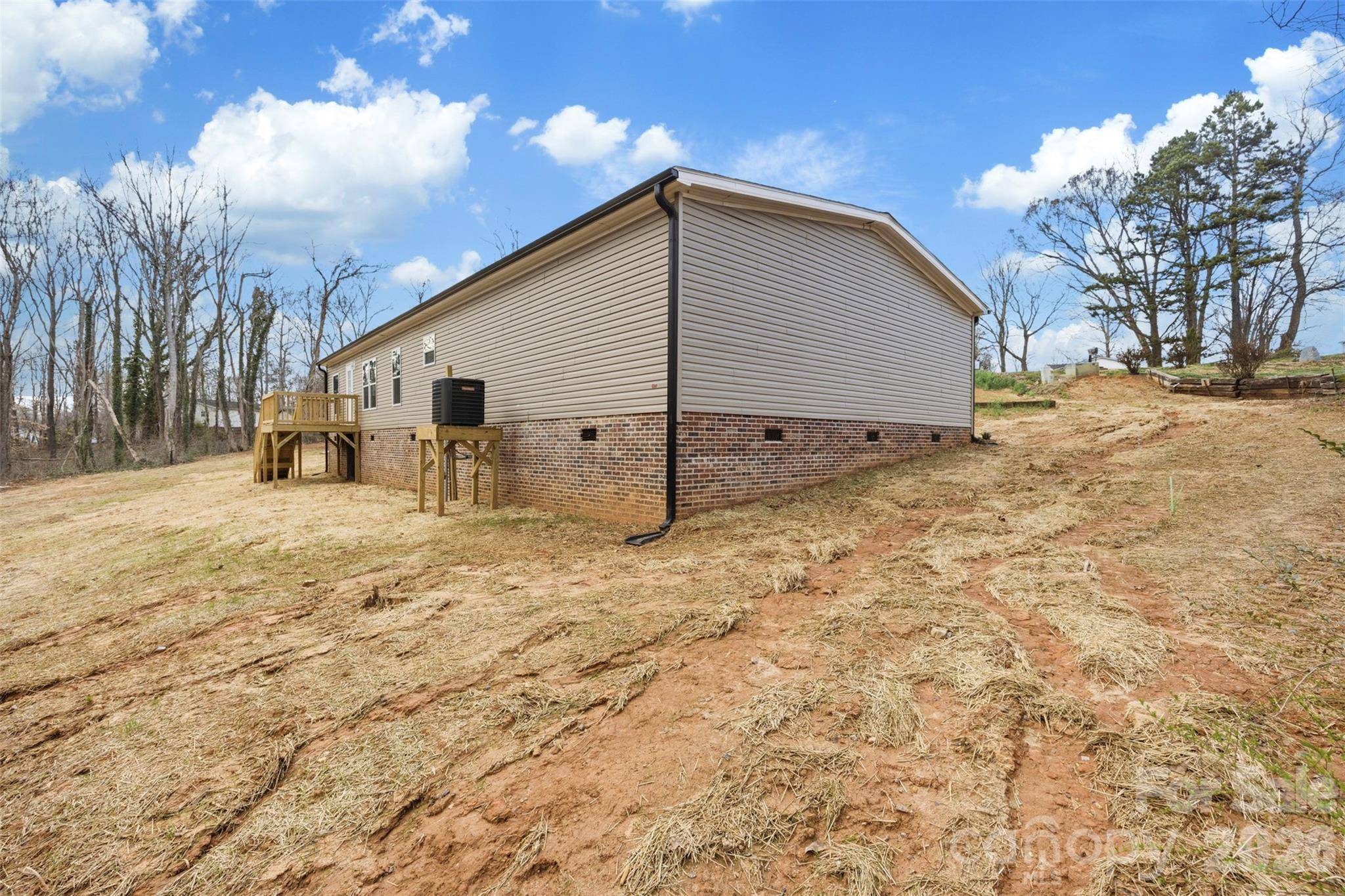 210 Sailwinds RD, Mooresville, NC 28115