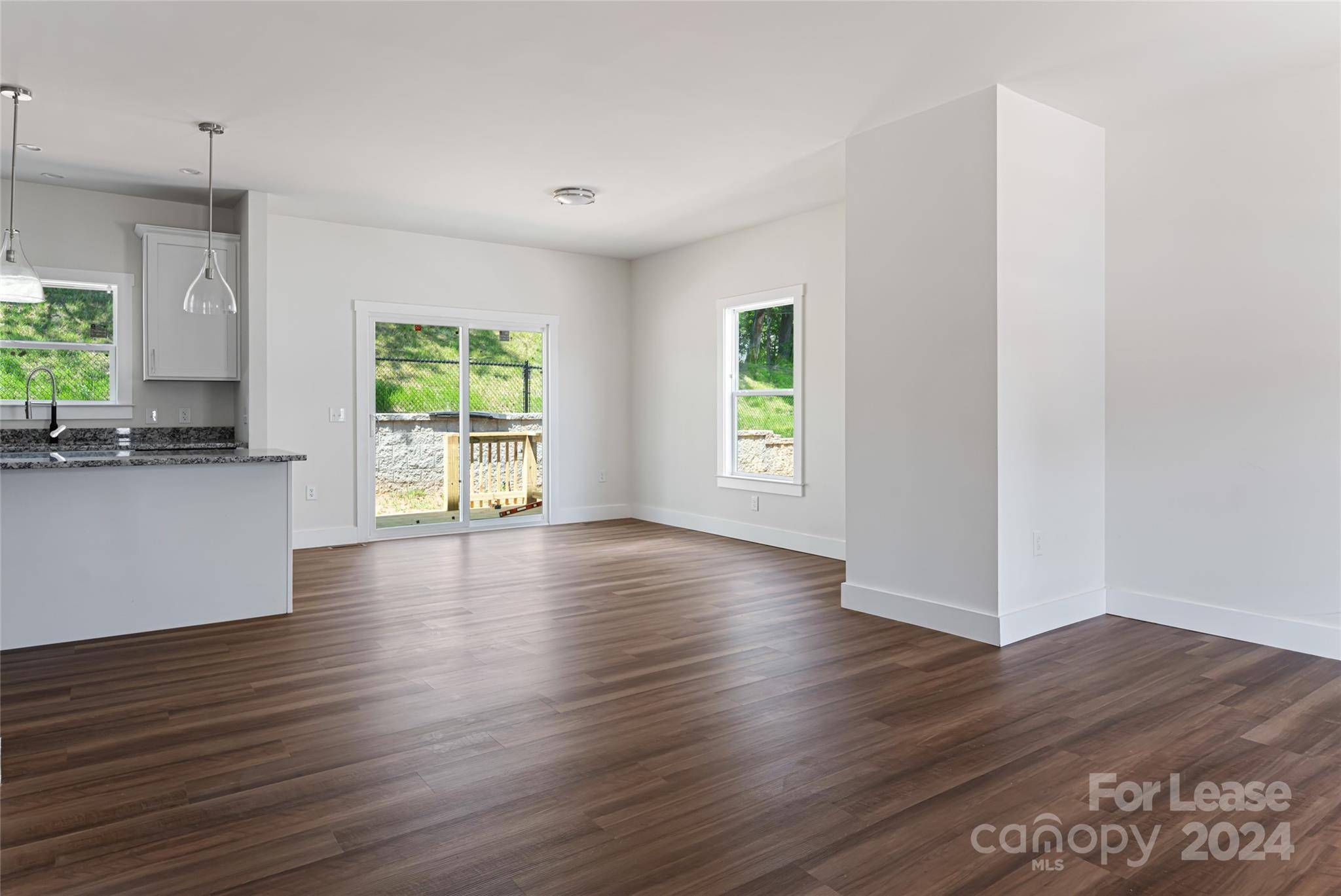 228 Cherrywood WAY, Asheville, NC 28806