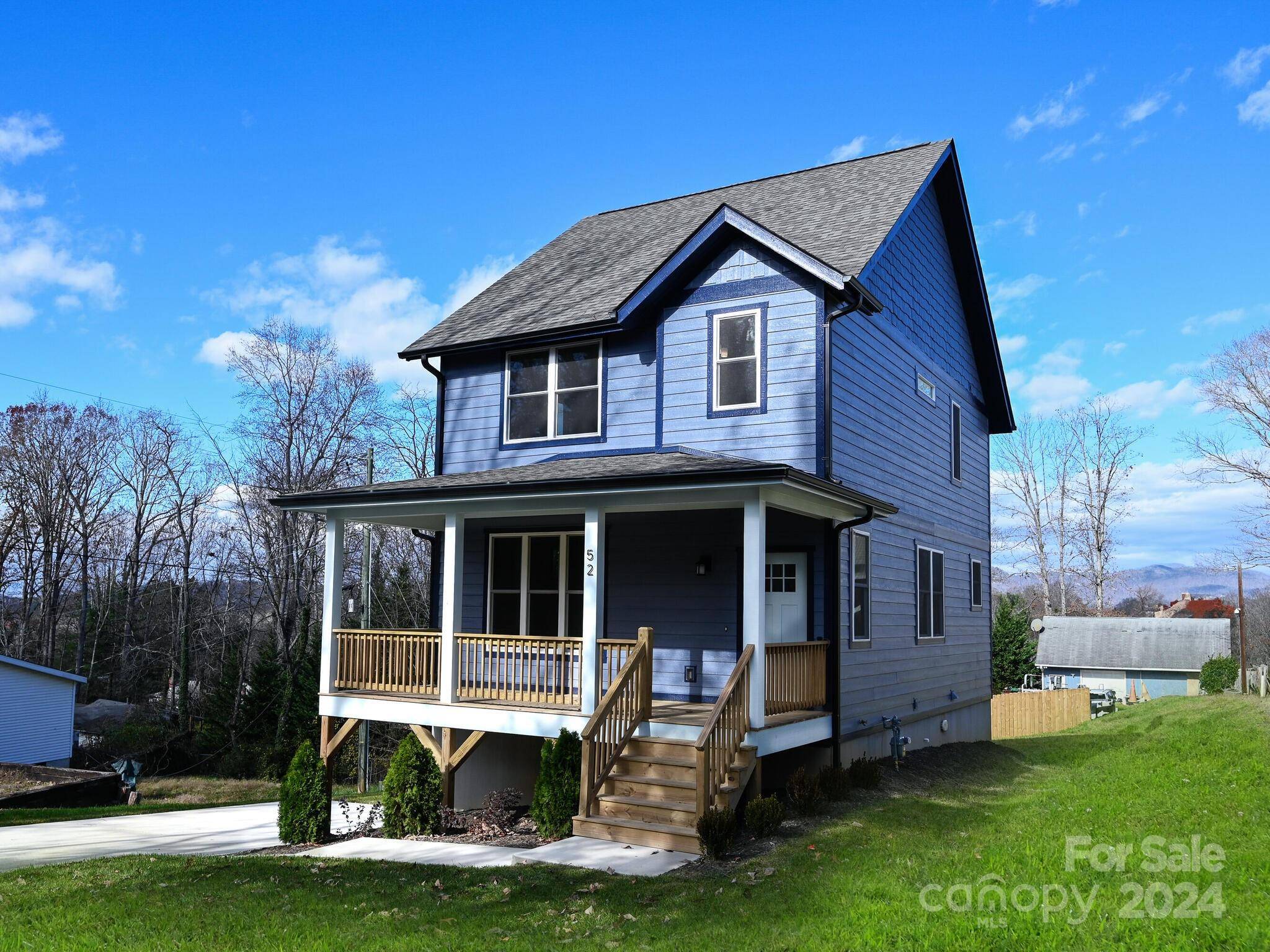 52 Fox DR, Asheville, NC 28803