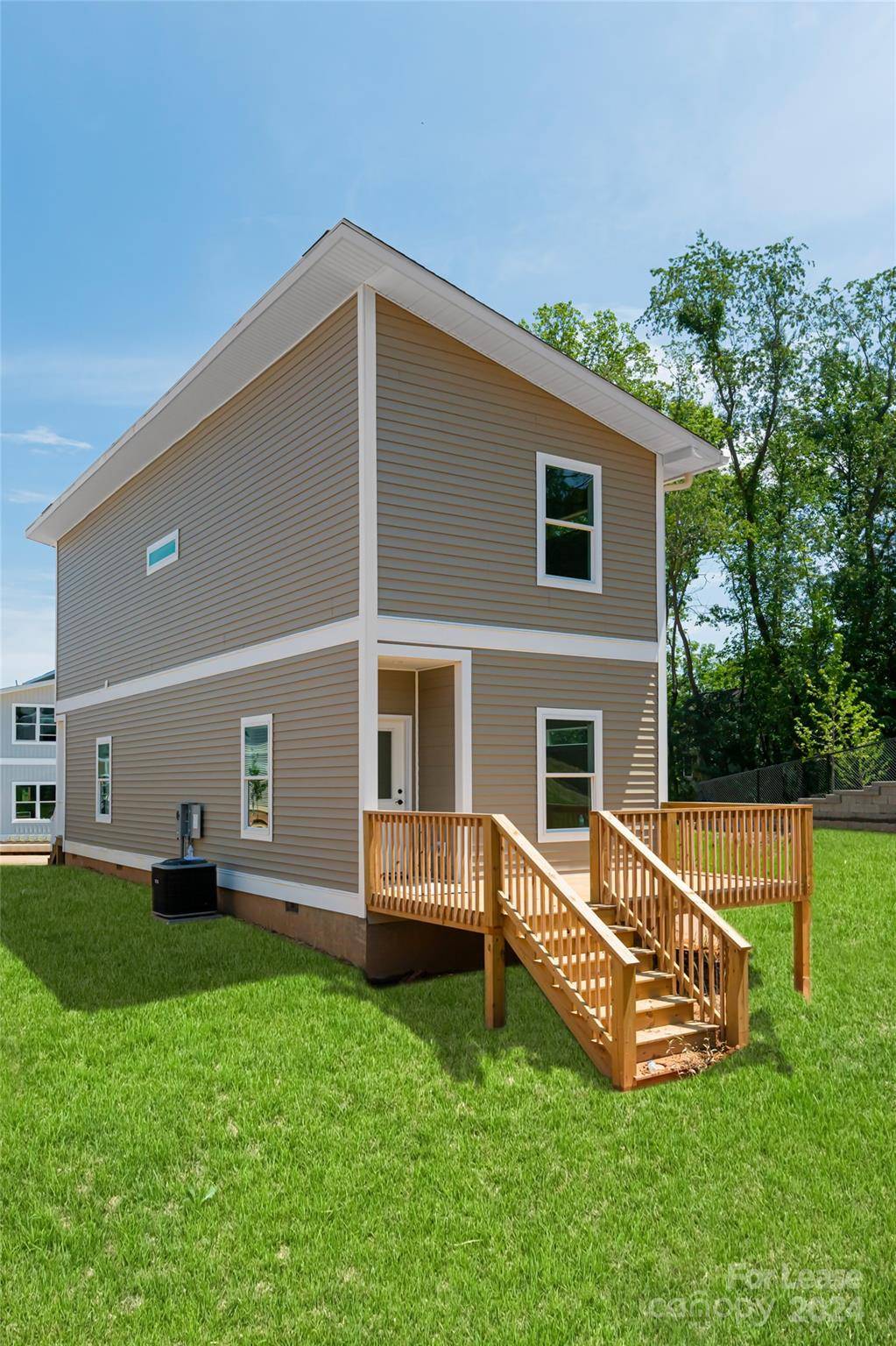 223 Cherrywood WAY, Asheville, NC 28806