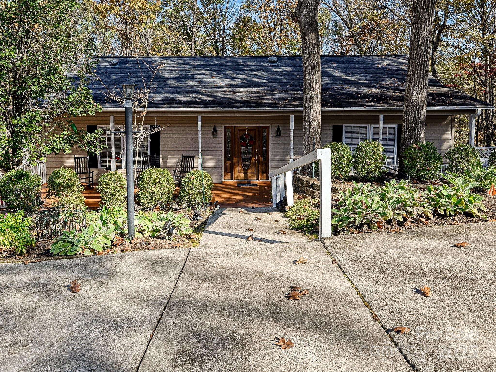 25040 Timberlake DR, Tega Cay, SC 29708