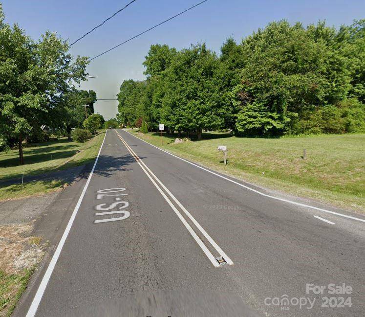 1305 Carbon City RD #3, Morganton, NC 28655