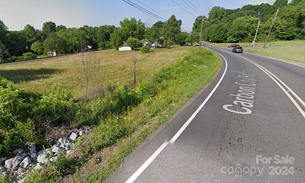 1305 Carbon City RD #3, Morganton, NC 28655