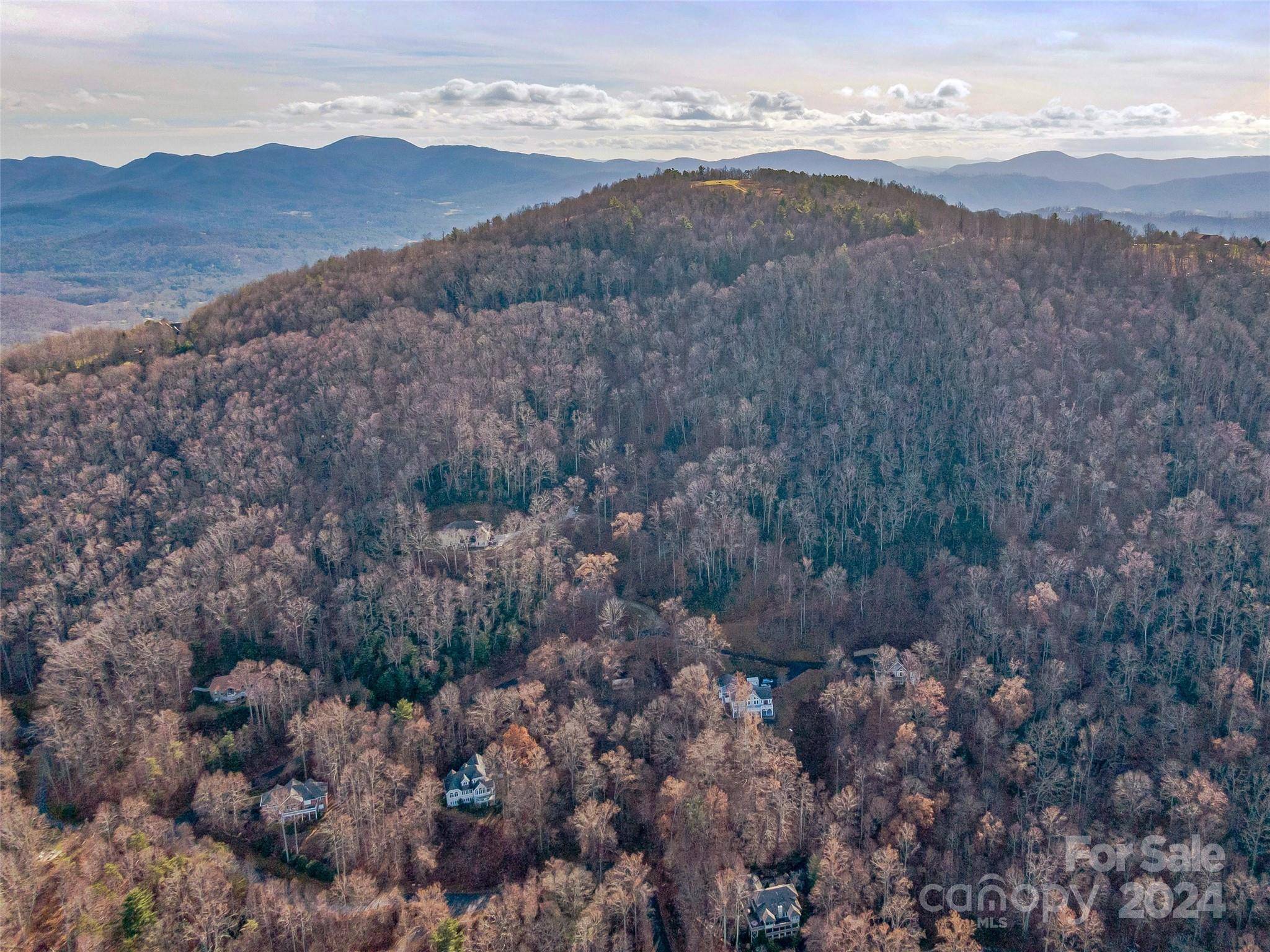 99999 Stonecrest DR #B, Asheville, NC 28803