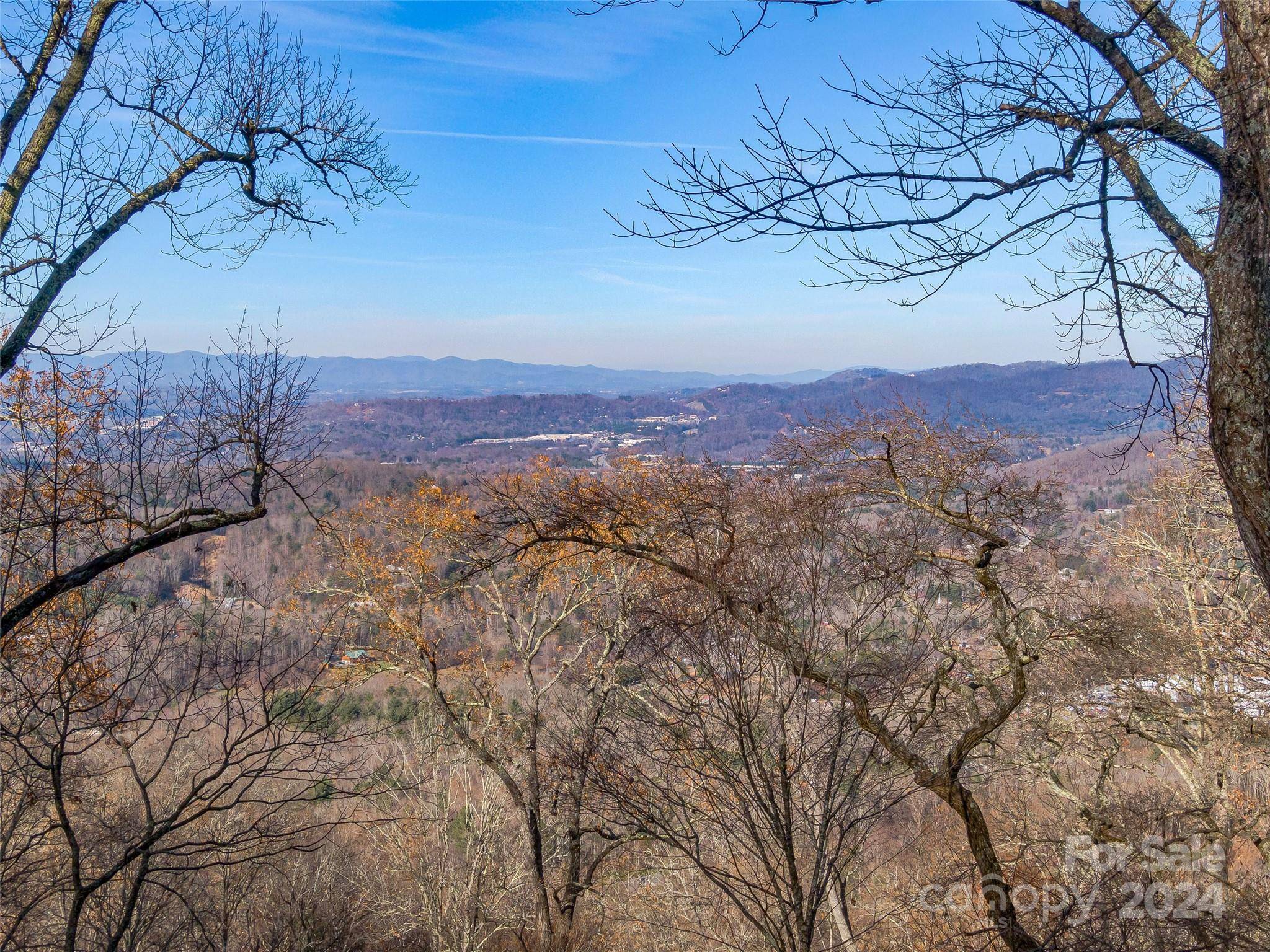99999 Stonecrest DR #B, Asheville, NC 28803