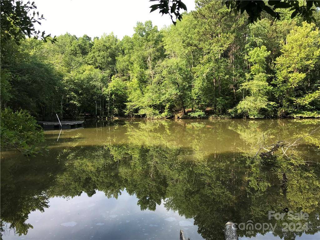 2793 Catawba RD #24, Great Falls, SC 29055