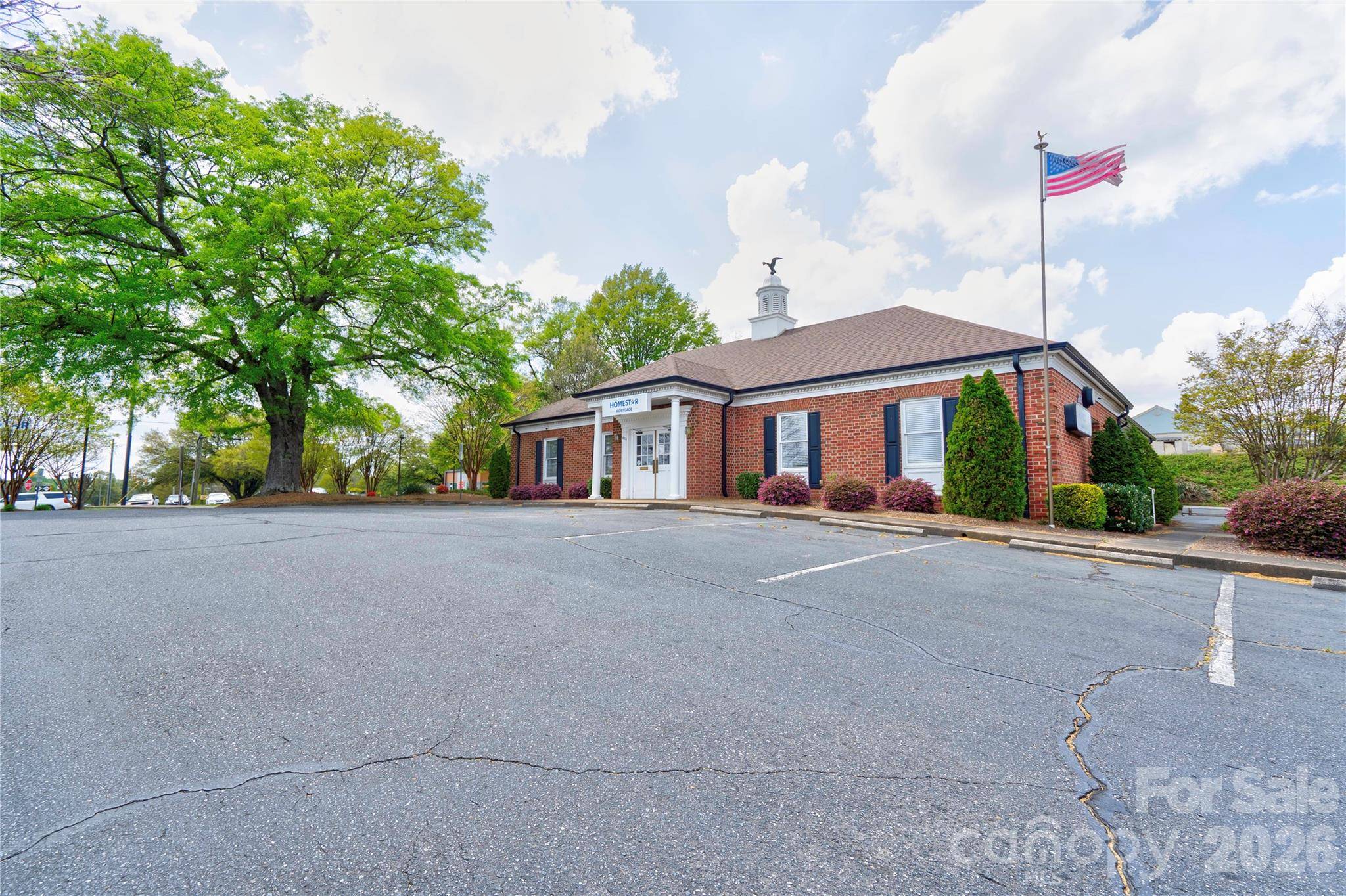 824 S Dekalb ST, Shelby, NC 28150