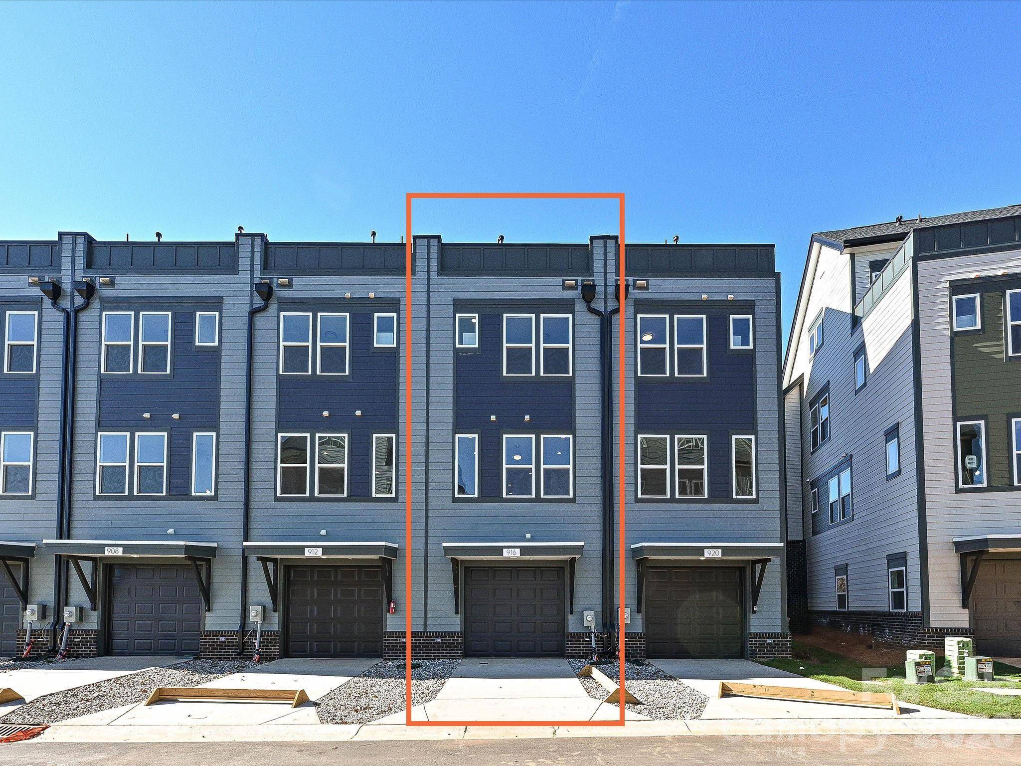916 Callahan ST #EQX1666, Charlotte, NC 28206
