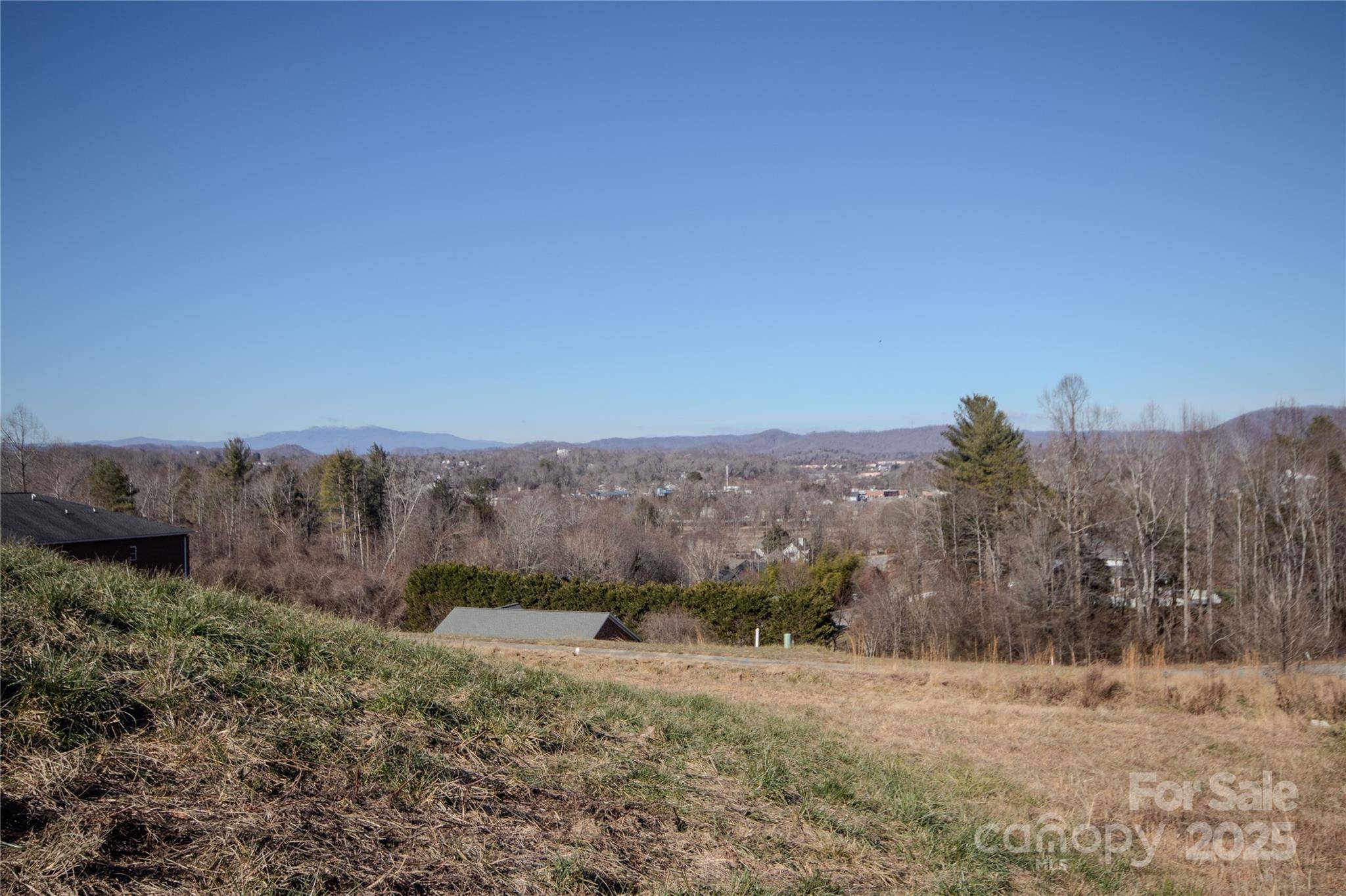 409 Whitmore ST SE #64, Lenoir, NC 28645