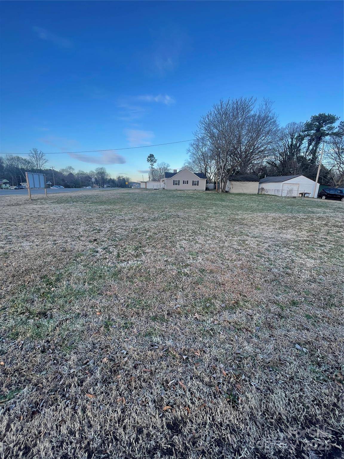 1500 Shelby RD, Kings Mountain, NC 28086