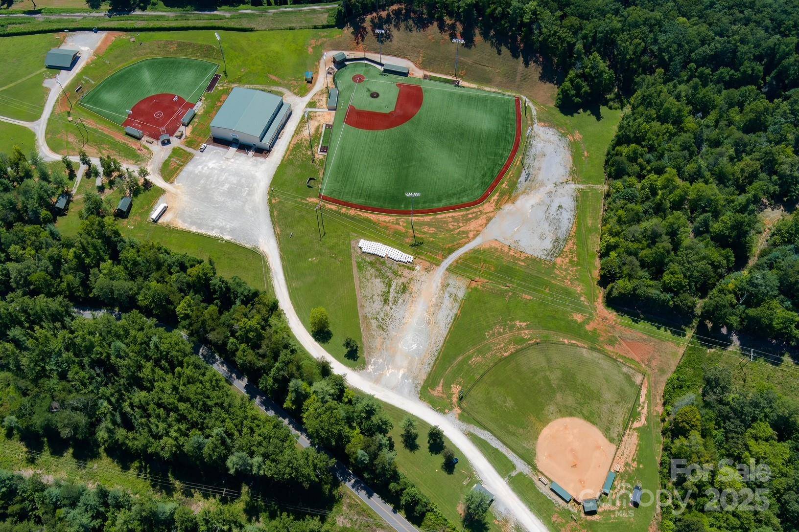 3645 Yancey RD, Marion, NC 28752