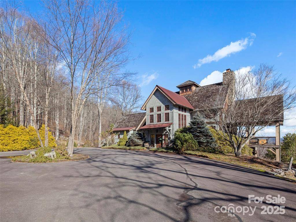 534 Kendal DR #20, Leicester, NC 28748