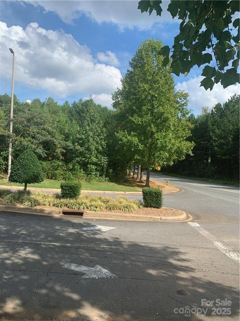 Alleghany/Ashley Alleghany ST, Charlotte, NC 28208