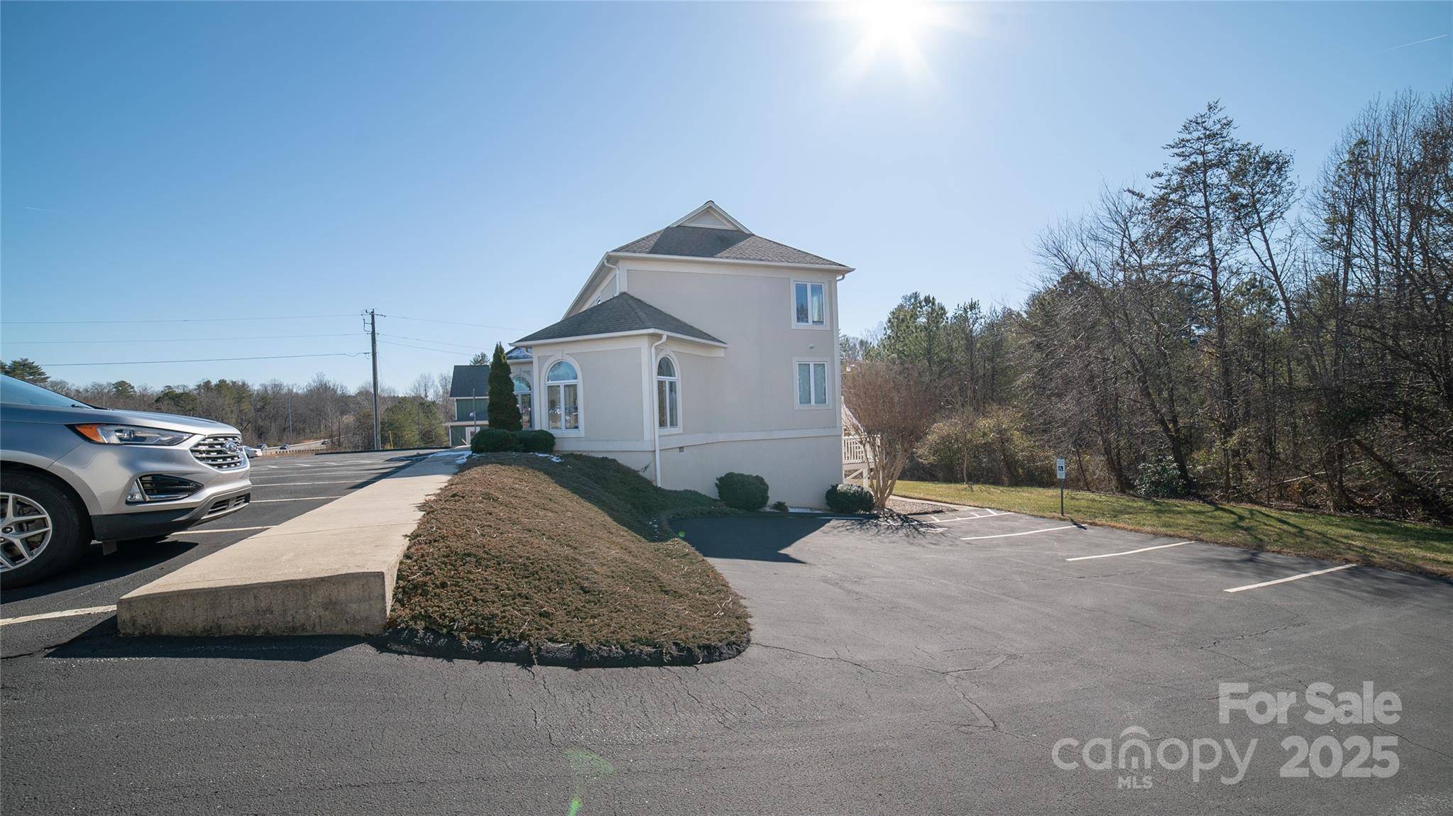 3739 Hickory BLVD, Hudson, NC 28638