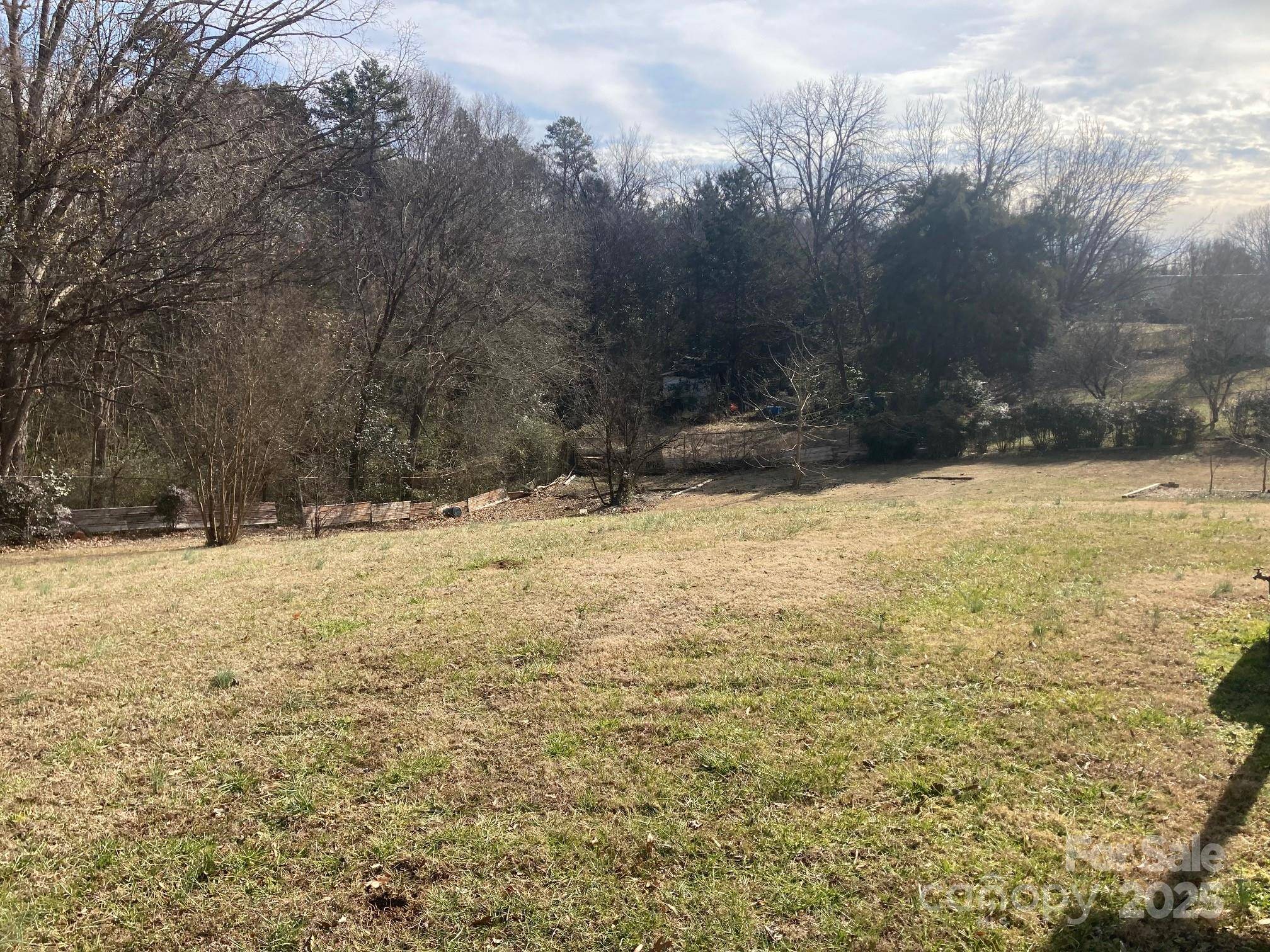 520 Central DR NW, Concord, NC 28027