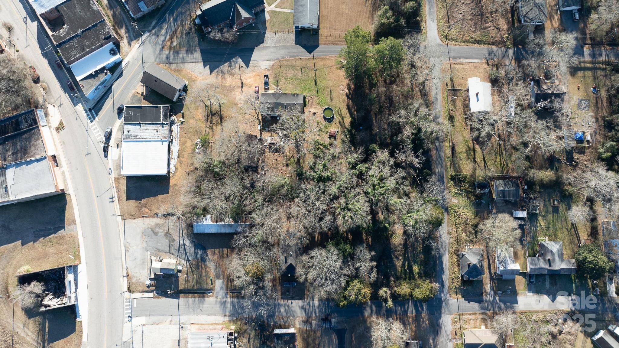 3 Catawba AVE, Great Falls, SC 29055