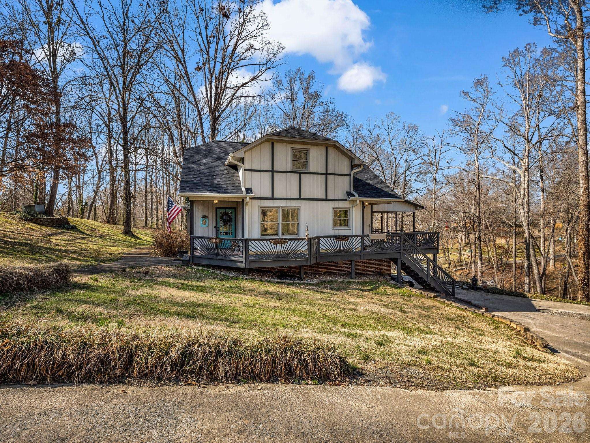 108 Three Oaks LN, Kings Mountain, NC 28086