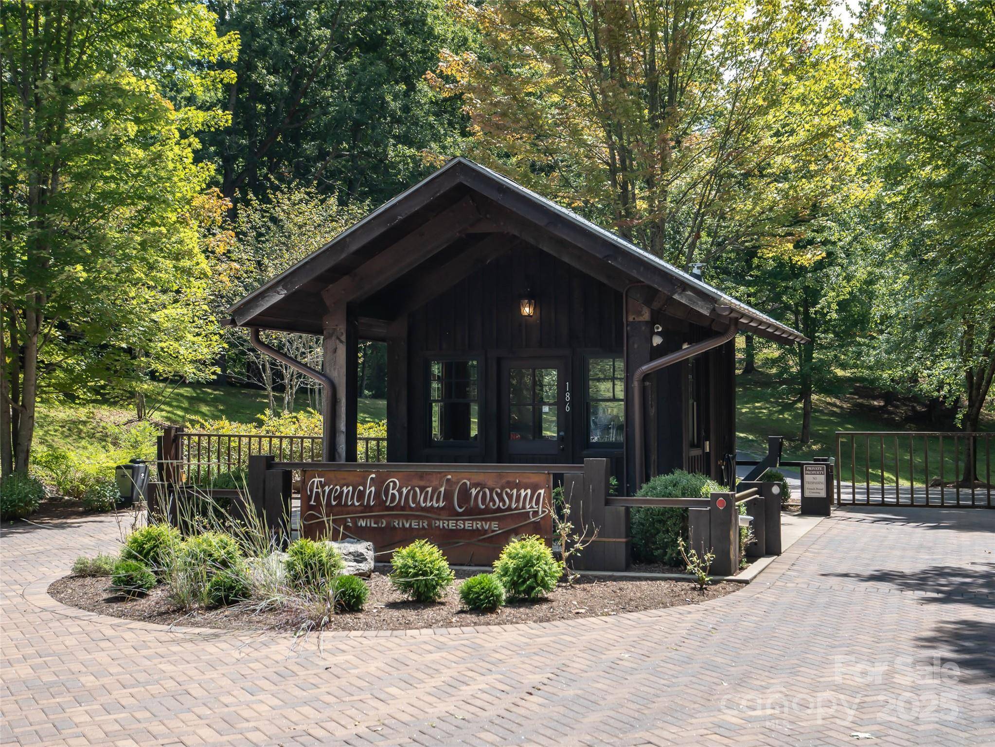 101 Red Maple RUN #1, Marshall, NC 28753