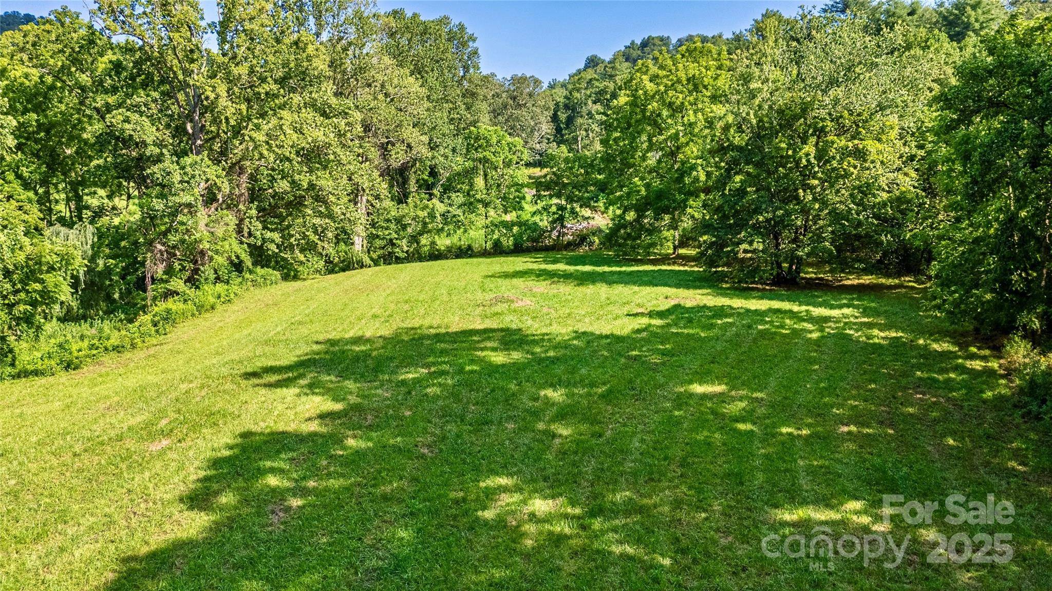 99999 Burney Mountain RD, Fletcher, NC 28732