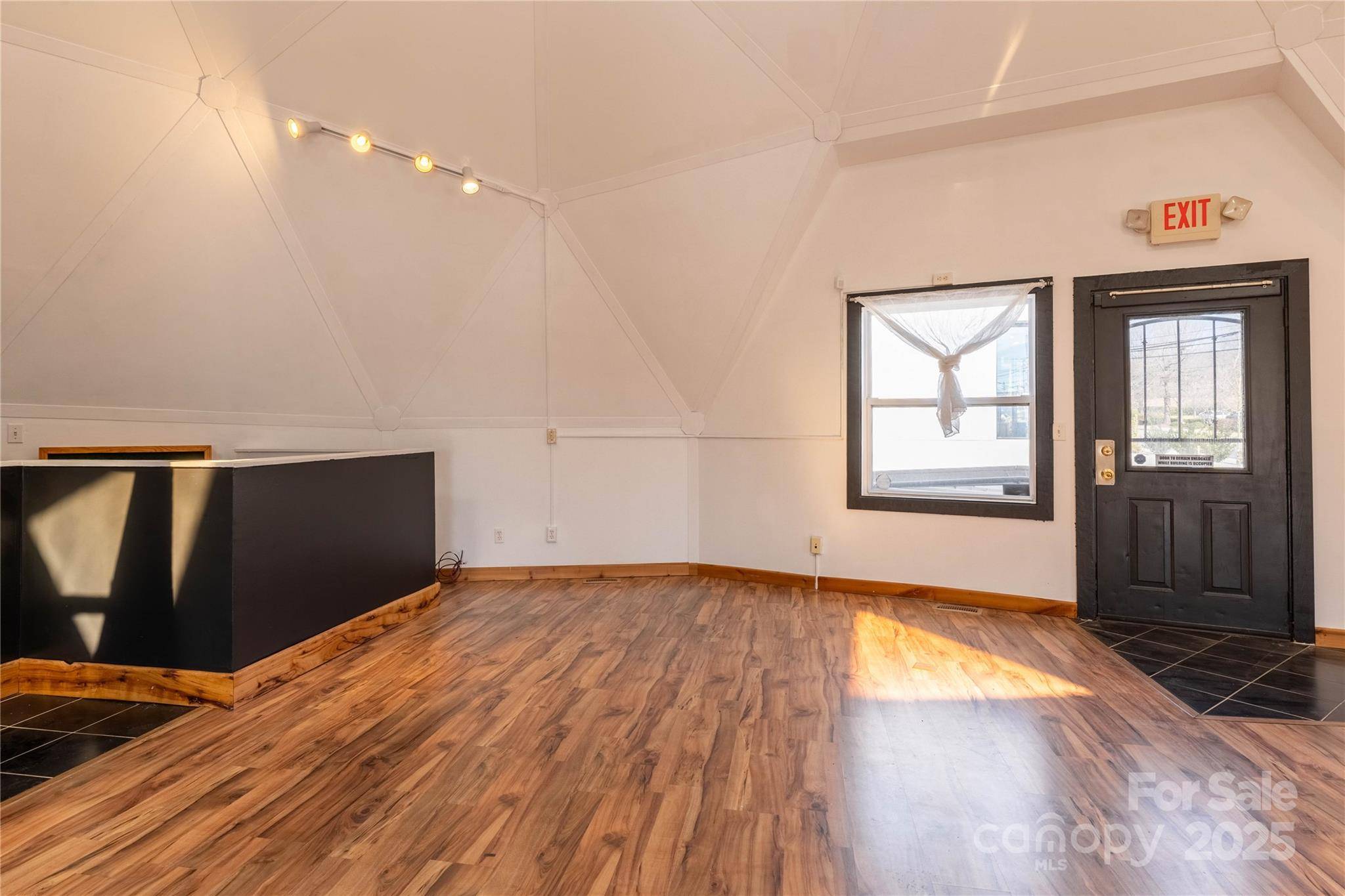 738 Merrimon AVE, Asheville, NC 28804