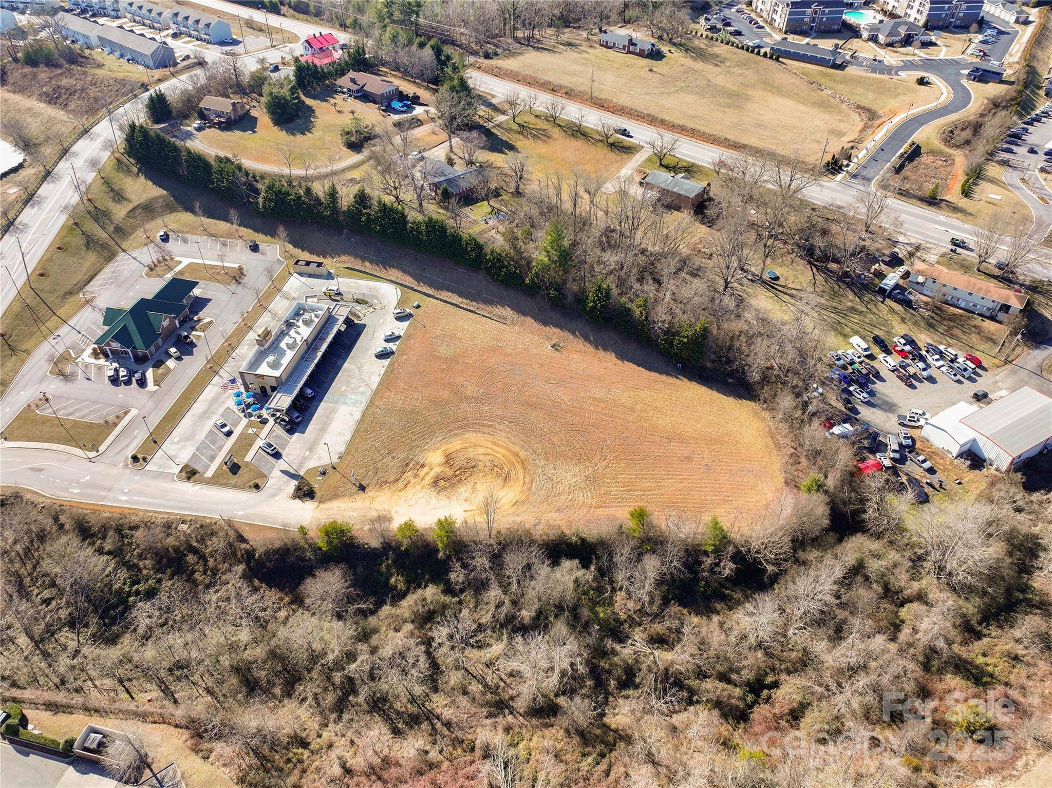 99999 Gill RD, Weaverville, NC 28787