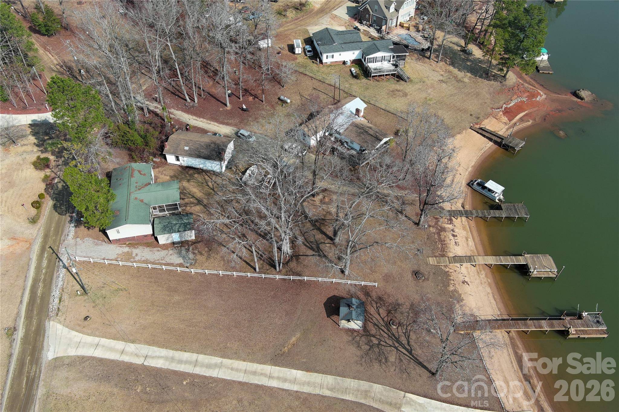 2329 Dolan LN, Liberty Hill, SC 29074
