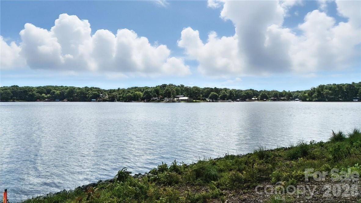 219 Sailors Rest DR, Lexington, NC 27292