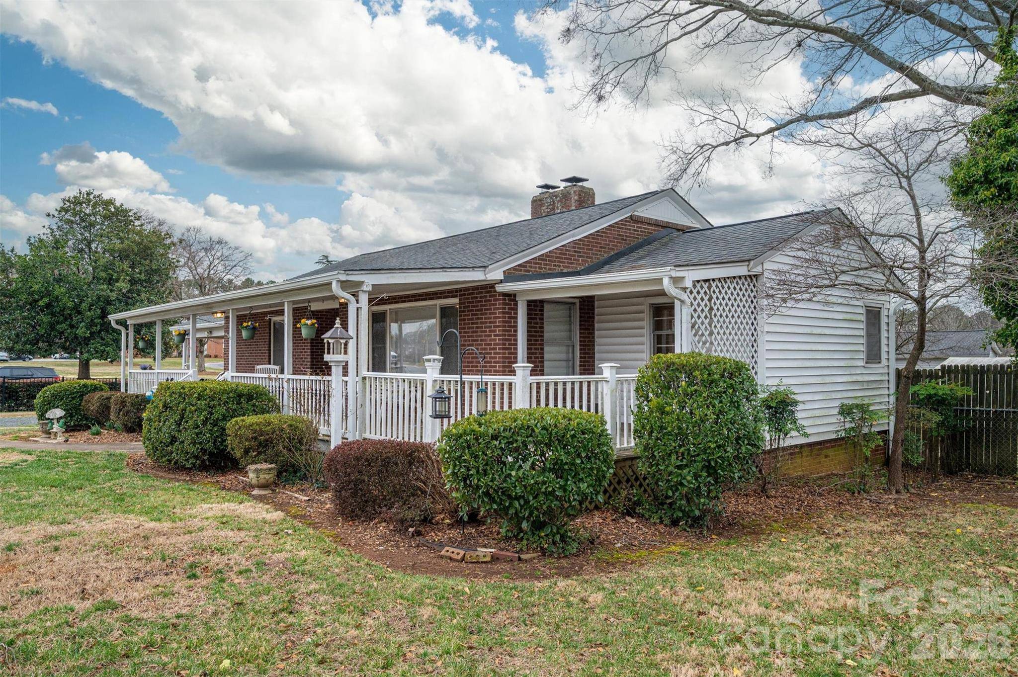 816 South Point RD, Belmont, NC 28012