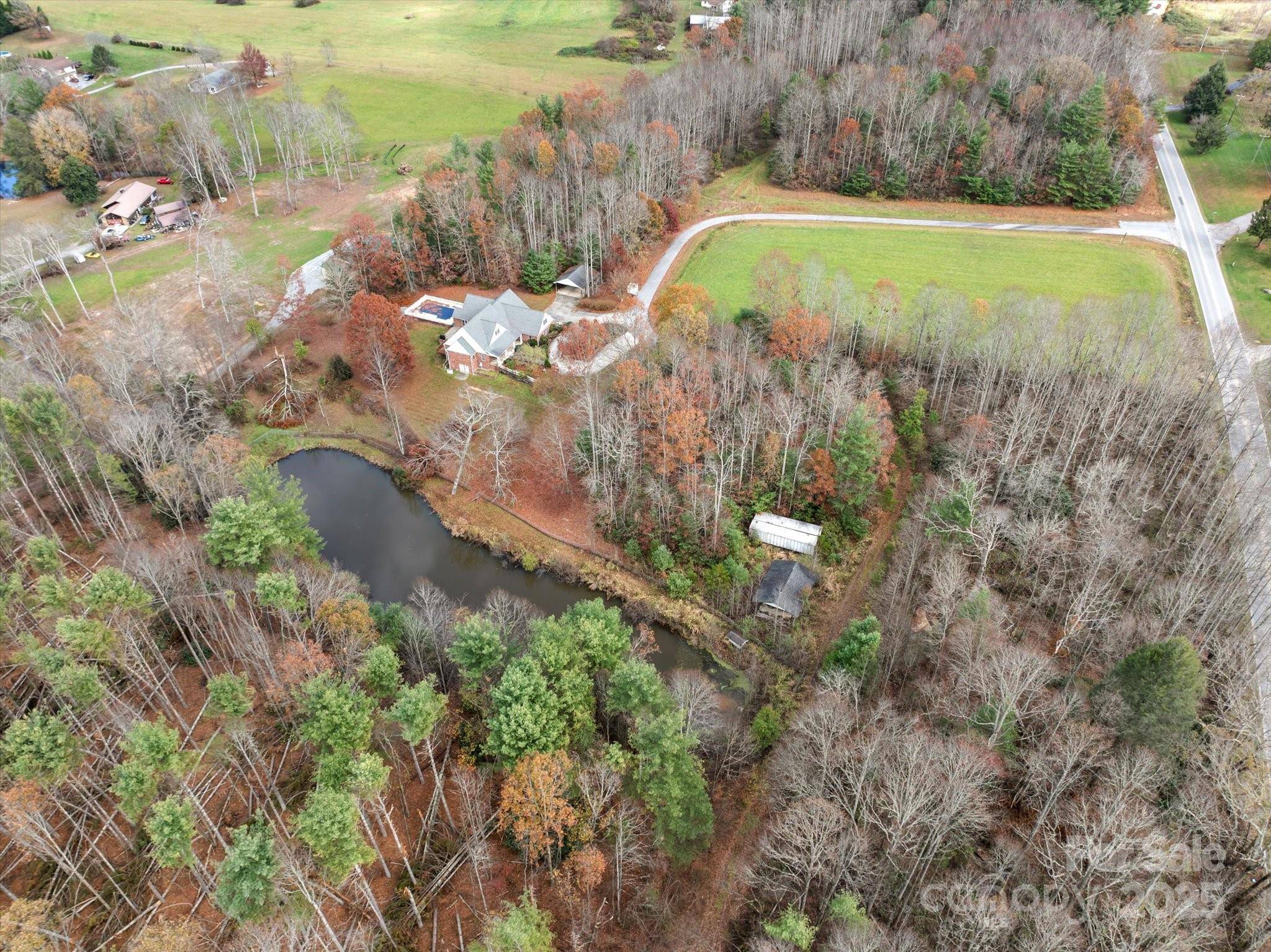 000 Southern Visions DR, Hendersonville, NC 28792