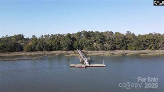 244 Sam Doyle DR, Beaufort, SC 29920