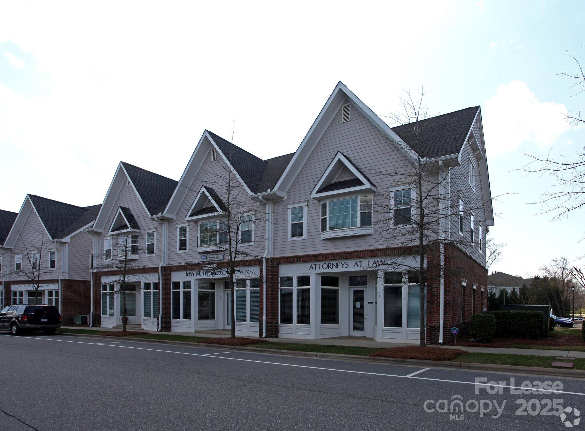 575 Davidson Gateway DR #200, Davidson, NC 28036